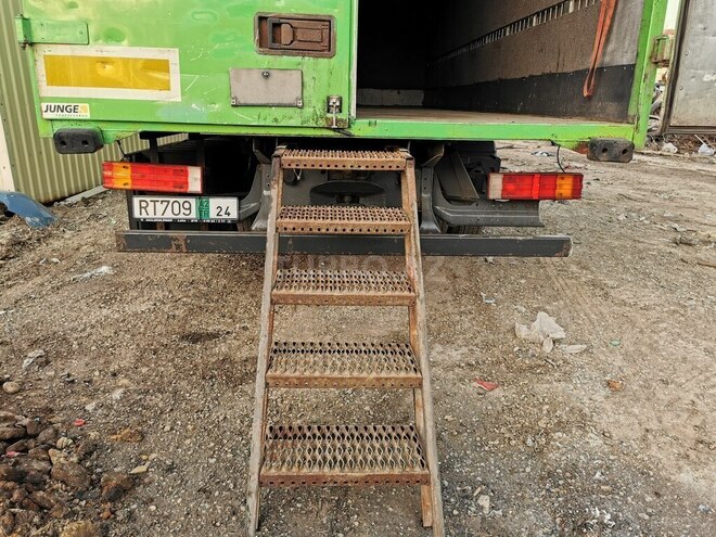 Mercedes Atego 818 2007, 418,000 km - 4.3 l - Bakı