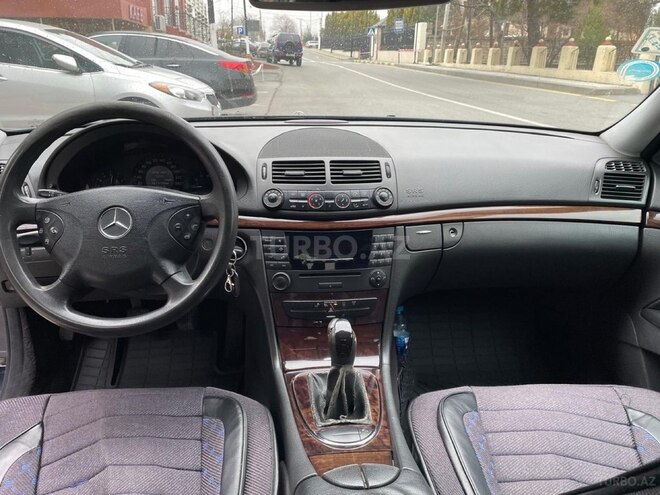 Mercedes E 200 2004, 310,000 km - 1.8 l - Balakən