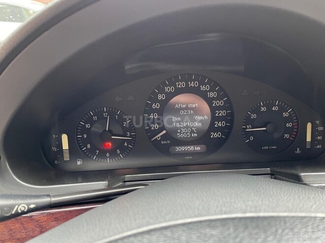 Mercedes E 200 2004, 310,000 km - 1.8 l - Balakən