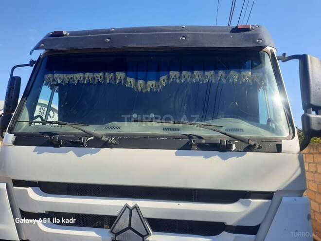 HOWO Sinotruk 2012, 130,000 km - 9.7 l - Bakı