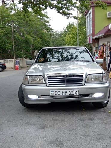 Mercedes C 200 1998, 900,000 km - 2.0 l - Şamaxı