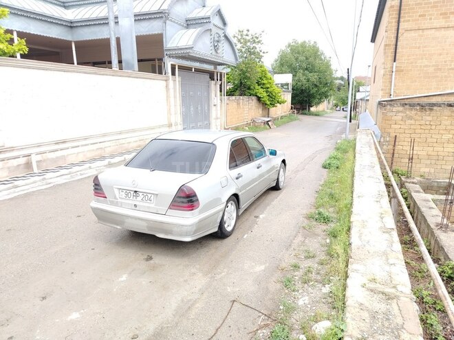 Mercedes C 200 1998, 900,000 km - 2.0 l - Şamaxı