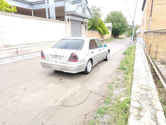 Mercedes C 200 1998, 900,000 km - 2.0 l - Şamaxı