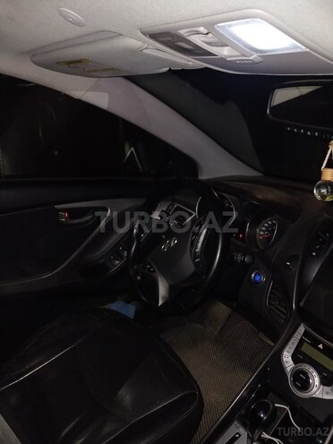 Hyundai Elantra 2012, 275,000 km - 1.8 l - Bakı