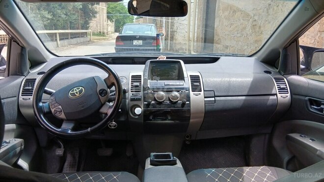 Toyota Prius 2009, 260,000 km - 1.5 л - Bakı