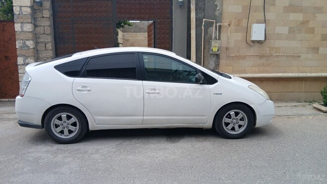 Toyota Prius 2009, 260,000 km - 1.5 л - Bakı