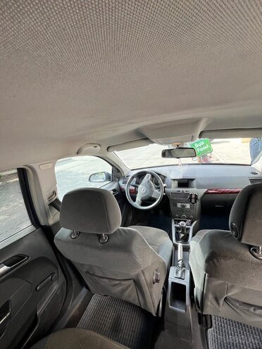 Opel Astra 2005, 215,000 km - 1.4 l - Bərdə