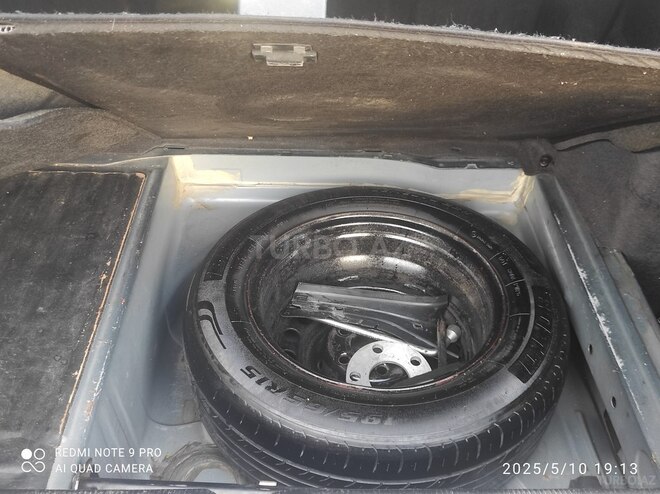 Mercedes E 240 1998, 380,000 km - 2.4 l - Mingəçevir
