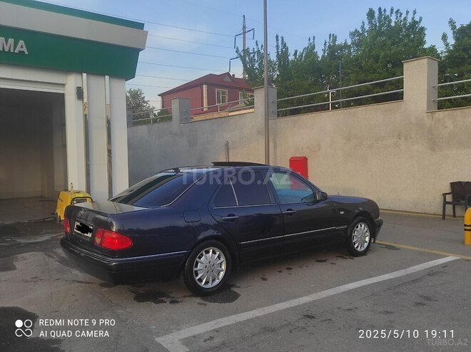 Mercedes E 240 1998, 320,000 km - 2.4 l - Mingəçevir