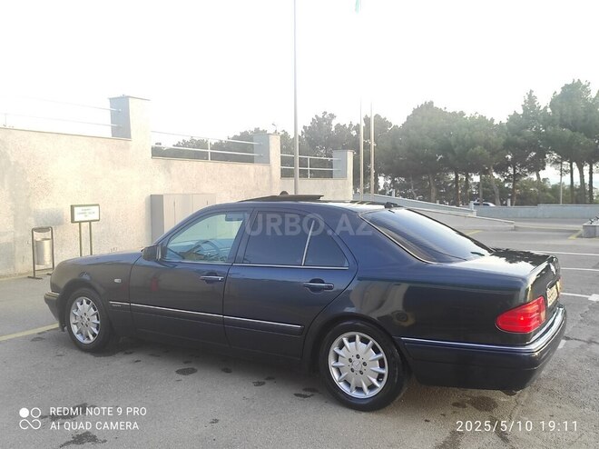 Mercedes E 240 1998, 320,000 km - 2.4 l - Mingəçevir