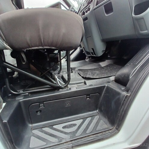 Ford Transit 2011, 200,091 km - 2.4 l - Qax