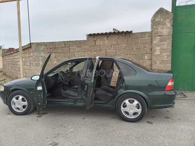 Opel Vectra 1998, 250,000 km - 2.0 л - Bakı