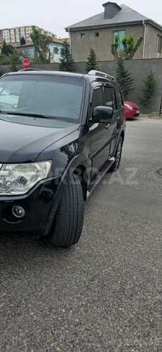 Mitsubishi Pajero 2010, 209,000 km - 3.5 л - Bakı
