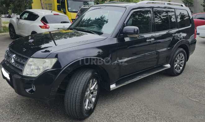 Mitsubishi Pajero 2010, 209,000 km - 3.5 л - Bakı