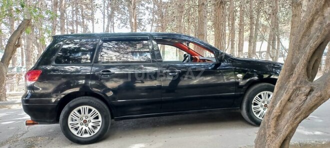 Mitsubishi Airtrek 2002, 260,000 km - 2.0 l - Bakı