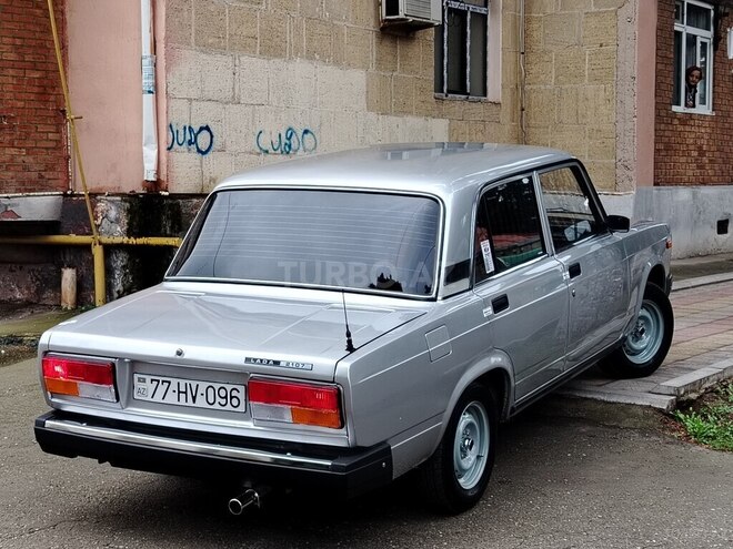 LADA (VAZ) 2107-6