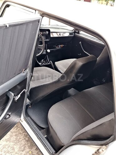 LADA (VAZ) 2107-8