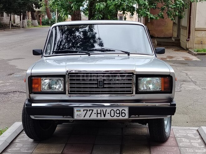 LADA (VAZ) 2107-4