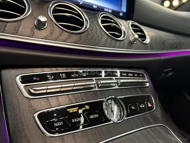 Mercedes E 220 d 2019, 143,000 km - 2.0 л - Bakı