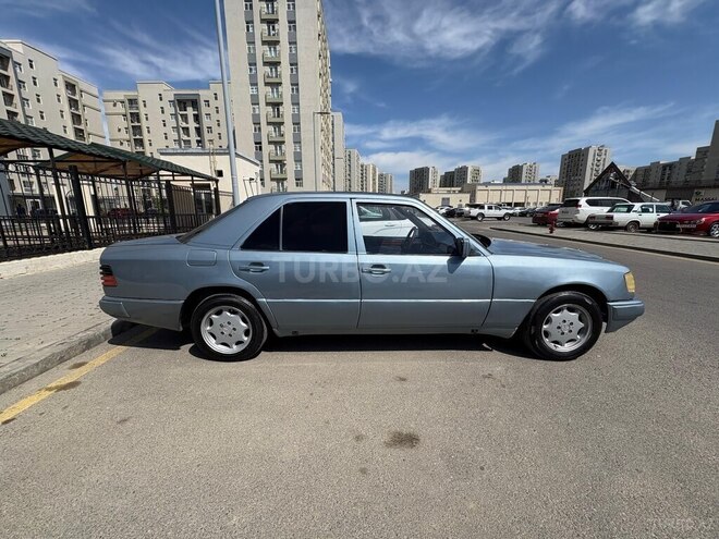 Mercedes E 200 d 1994, 100,000 km - 2.0 l - Bakı