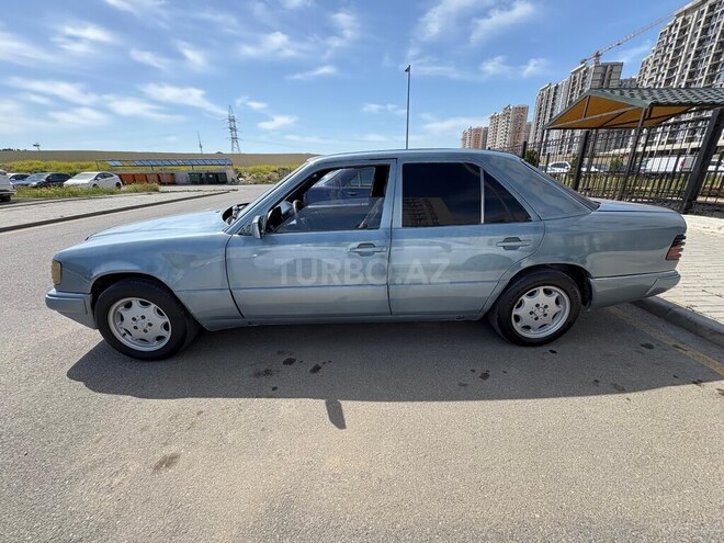 Mercedes E 200 d 1994, 100,000 km - 2.0 l - Bakı