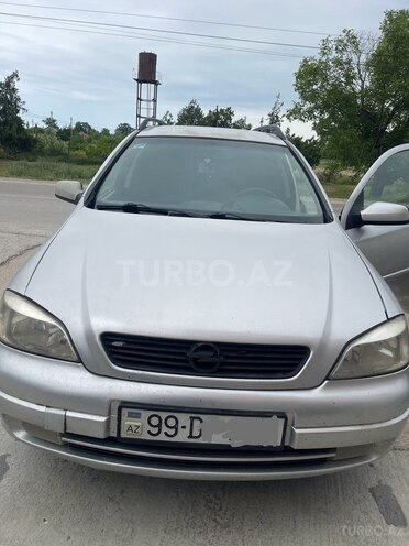 Opel Astra 2003, 320,000 km - 1.6 l - Xudat