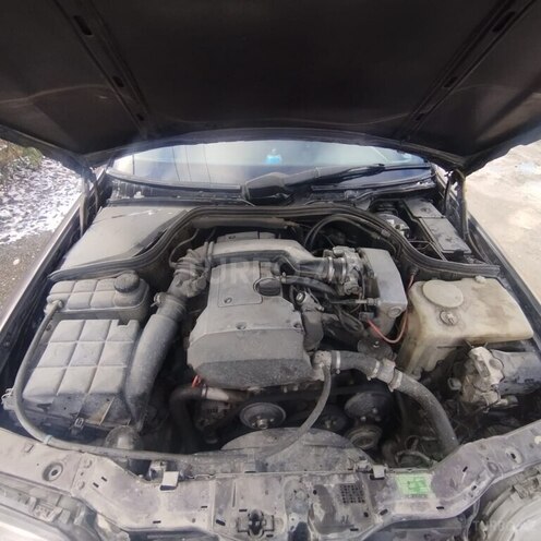 Mercedes C 220 1994, 837,563 km - 2.2 l - Quba