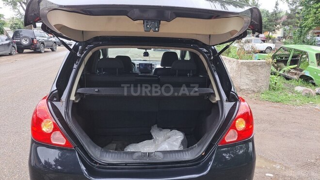 Nissan Tiida 2008, 312,400 km - 1.6 l - Qazax