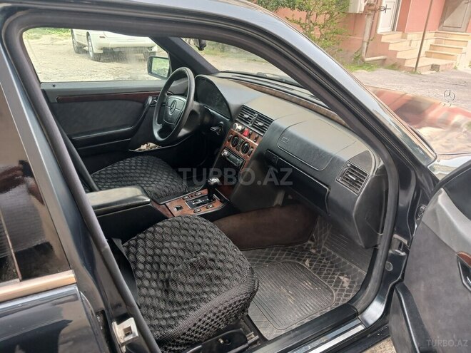 Mercedes C 180 1995, 354,000 km - 1.8 л - Bakı