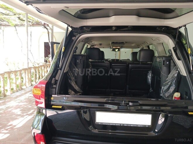Toyota Land Cruiser 2014, 146,000 km - 4.6 l - Bakı