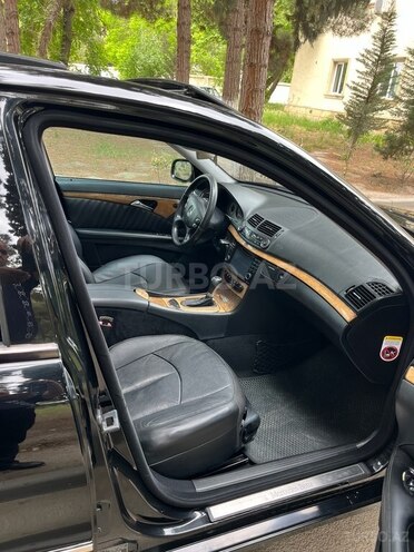 Mercedes E 200 2007, 218,000 km - 2.0 l - Sumqayıt