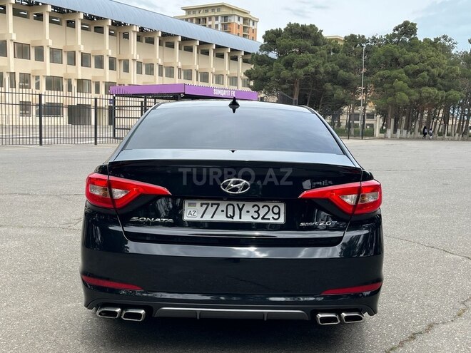 Hyundai Sonata-10