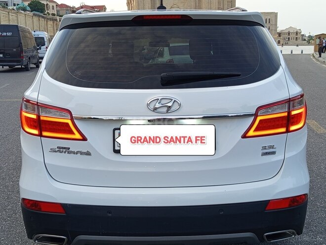 Hyundai Grand Santa Fe 2014, 147,200 km - 3.3 l - Bakı