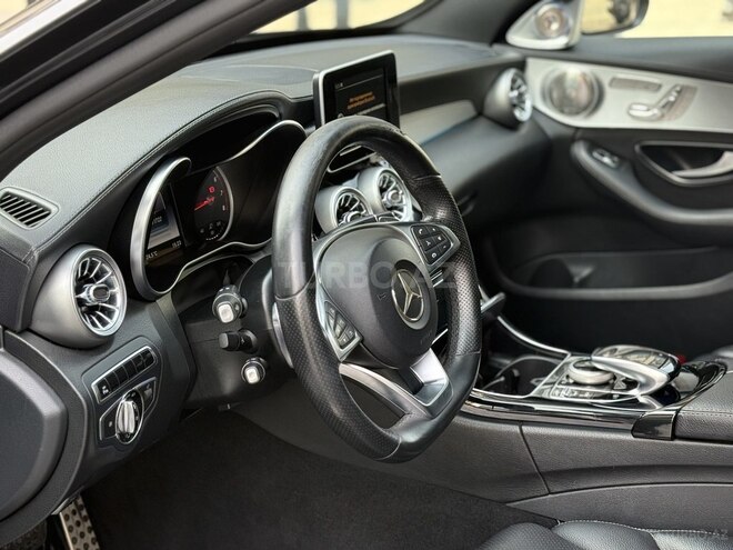 Mercedes C 300 2015, 235,000 km - 2.0 l - Bakı