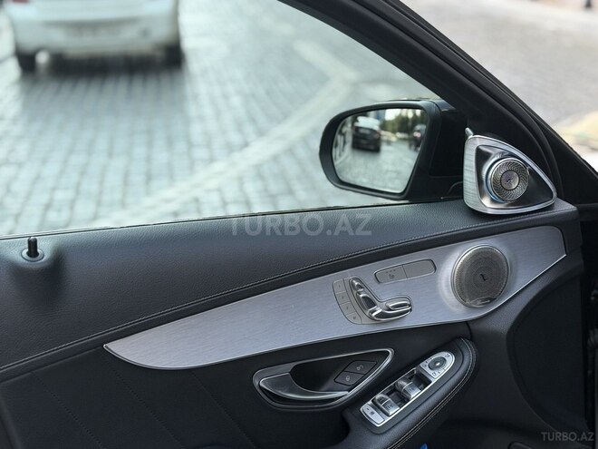Mercedes C 300 2015, 235,000 km - 2.0 l - Bakı