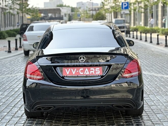 Mercedes C 300 2015, 235,000 km - 2.0 l - Bakı