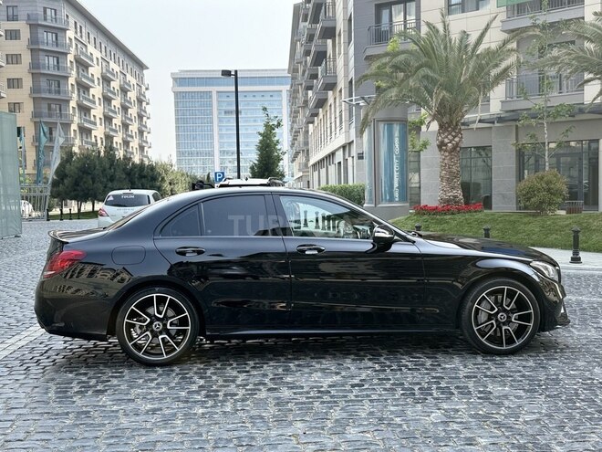 Mercedes C 300 2015, 235,000 km - 2.0 l - Bakı