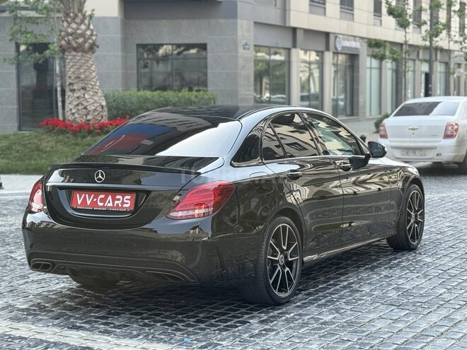 Mercedes C 300 2015, 235,000 km - 2.0 l - Bakı