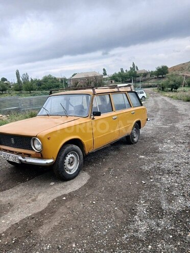 LADA (VAZ) 2102 1984, 12,000 km - 1.5 л - Naftalan