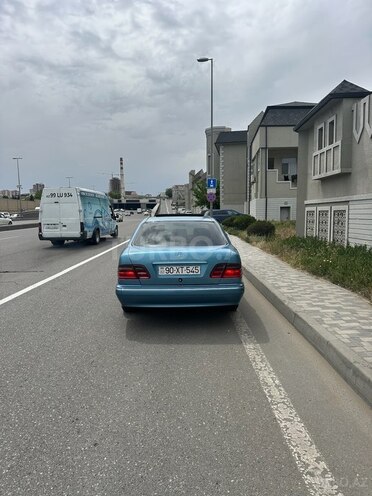 Mercedes E 220 d 2000, 318,594 km - 2.2 л - Bakı