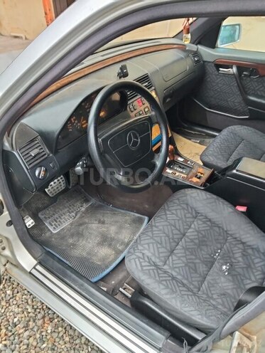 Mercedes C 220 1995, 566,573 km - 2.2 l - Şəmkir