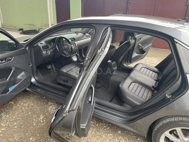 Volkswagen Passat 2015, 160,000 km - 2.5 l - Sabirabad