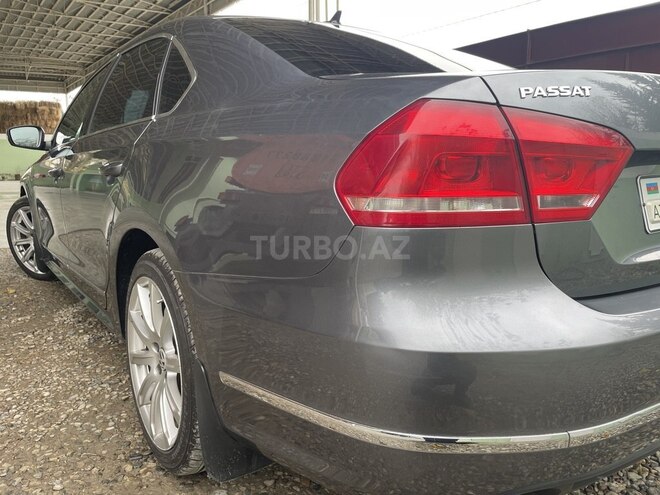 Volkswagen Passat 2015, 160,000 km - 2.5 l - Sabirabad