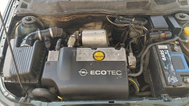 Opel Astra 1998, 300,000 km - 2.0 l - Bakı