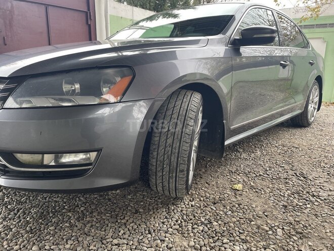 Volkswagen Passat 2015, 160,000 km - 2.5 l - Sabirabad