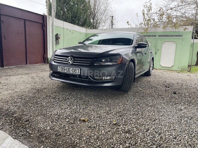 Volkswagen Passat 2015, 160,000 km - 2.5 l - Sabirabad