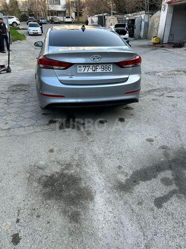 Hyundai Elantra 2016, 135,000 km - 2.0 л - Bakı