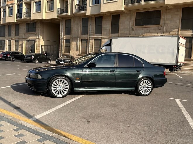 BMW 525 2001, 256,500 km - 2.5 l - Sumqayıt