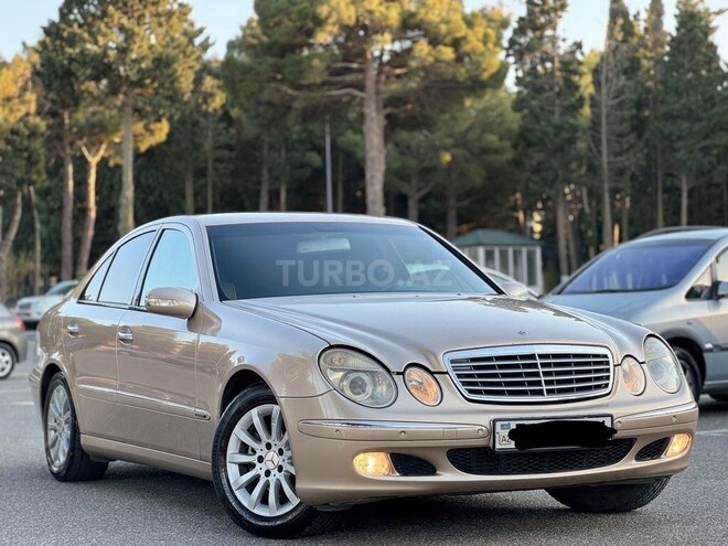 Mercedes E 270 2002, 296,000 km - 2.7 l - Sumqayıt