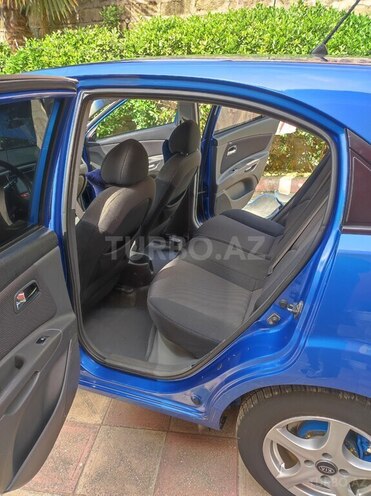 Kia Rio 2005, 377,000 km - 1.5 l - Masallı